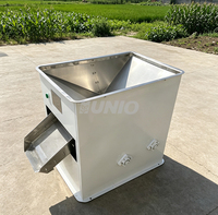 Déstonneuse à grains haute capacité modèle 28 avec chute en acier inoxydable pour la ferme