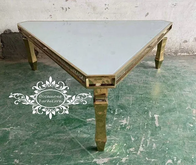 Meja Makan emas, furnitur rumah pernikahan gaya India segitiga baja tahan karat dibuat oleh acara furnitur