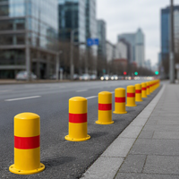 Borne de sécurité en acier à montage en surface avec feuille réfléchissante, dessus bombé et plaque de fixation, durable pour parking et entrepôt