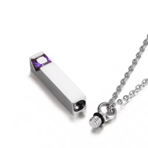 Wholesales Stainless Steel Link Chain Cylinder Zircon Charm Necklace Openable Commemorating Pet Urn Pendant Necklace - Product Image 3