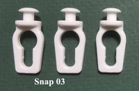 Crochet simple moderne blanc en plastique de haute qualité pour rideau à plis ondulés (S-Wave) – Accessoire pour rail de rideau ondulé