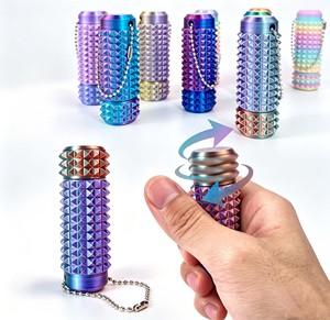 Llavero Sensorial Giratorio con Púas Impreso en 3D para Alivio del Estrés, Autismo y TDAH, Juguete Estimulante para la Calma - Product Image 2