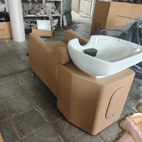 Fauteuil de lavage moderne de haute qualité pour salon de coiffure, couleur personnalisable avec cuvette en céramique, lit de lavage pour barbier