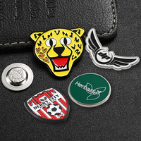 Badges personnalisés en émail dur avec logo de marque et lettres, plaqués argent, aimantés, pour cadeaux d'entreprise