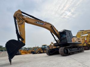 Excavadora SANY SY365H Usada de Buena Calidad, Pocas Horas de Uso, Bien Mantenida, Perfecta para Trabajos de Minería y Canteras - Product Image 2