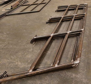 أنواع مختلفة من الحواجز المصنوعة من مواد Q235، تصنيع ومعالجة الصفائح المعدنية، خدمة مخصصة - Product Image 6