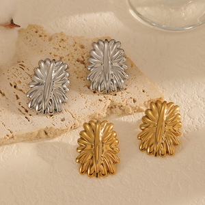 ต่างหูสแตนเลสทรงเรขาคณิต 18k ชุบไทเทเนียมเหล็กสำหรับผู้หญิงแฟชั่นของขวัญเครื่องประดับ TE60583 - Product Image 2