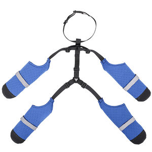 Motif solide anti-dérapant respirant en caoutchouc pour <span class=keywords><strong>chien</strong></span> chaussons mignon jarretelle <span class=keywords><strong>chien</strong></span> chaussures trou de <span class=keywords><strong>chaleur</strong></span> pour plancher de bois dur chaussettes chaudes pour animaux de compagnie - Product Image 2