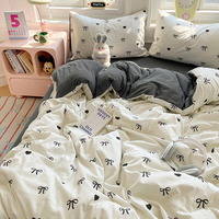 Ensemble de literie en coton lavé avec nœud noir et cœur - Ensemble de literie doux et confortable en 4 pièces pour la chambre des filles