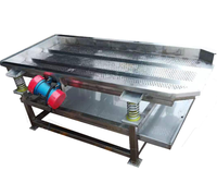 Diverse Fruit-En Groentedraineermachines Met Drainerende Trillingsschermen Voor Fruit-En Groenteverpakkingen Voedselprijs