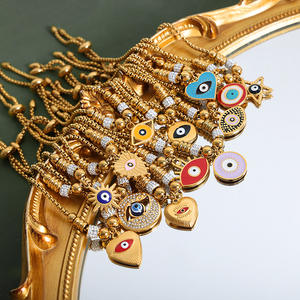 Pulsera de Acero Inoxidable Chapada en Oro de 18K con Dijes de Ojo Turco, Corazón y Sol, Estilo Hip-Hop Americano, para Mujer, Venta al por Mayor - Product Image 3