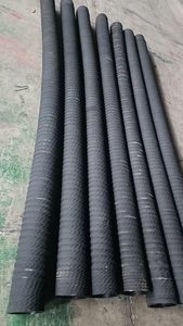 Tuyau en caoutchouc d'air d'admission Flexible Epdm tressé automobile à haute résistance tuyau de conduite d'<span class=keywords><strong>huile</strong></span> <span class=keywords><strong>moteur</strong></span>/carburant lisse noir tuyau d'<span class=keywords><strong>huile</strong></span> tressé - Product Image 5
