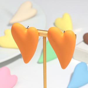 ต่างหูอะ<span class=keywords><strong>ค</strong></span>ริลิ<span class=keywords><strong>ค</strong></span>/ลูไซต์รูปหัวใจ<span class=keywords><strong>ส</strong></span>ีพีชยาว เรียบหรู <span class=keywords><strong>ส</strong></span>ีมาการองทันสมัย รา<span class=keywords><strong>ค</strong></span>าโรงงานขายส่ง เหมาะสำหรับงานปา<span class=keywords><strong>ร์</strong></span>ตี้ ใส่ได้ทั้งผู้หญิงและผู้ชาย - Product Image 4