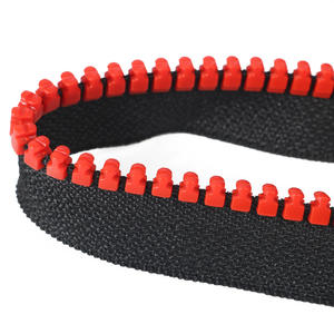 Des prix de gros de qualité supérieure fermeture éclair extrémité colorée Alphabet dents <span class=keywords><strong>Vislon</strong></span> 5 # résine fermeture éclair pour sac à dos sac - Product Image 5