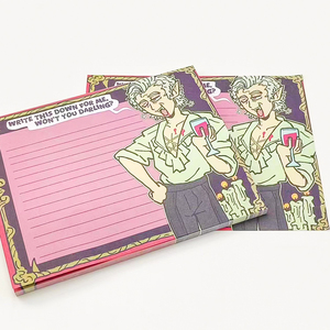 เครื่องเขียนชุดการ์ตูนพิมพ์ลายน่ารักมีกาวในตัวโน้ตที่กำหนดเอง - Product Image 1