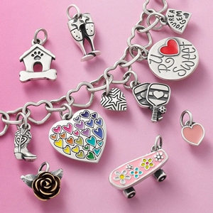 Colgante <span class=keywords><strong>de</strong></span> Plata <span class=keywords><strong>de</strong></span> Ley S925 James Avery con Eslabón <span class=keywords><strong>de</strong></span> Corazón para Doghouse, Skateboard, Rosa y Amor, Colgante Esmaltado Temático - Product Image 1