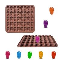 Moule de cuisson en silicone 40 cavités en forme de crâne pour chocolat, bonbons et gâteaux, compatible four, modèle 40th Company Skulls 676