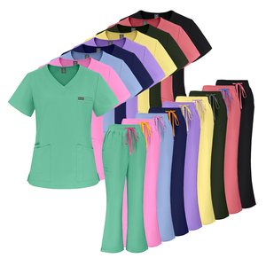 Set Uniformi Infermieristiche a Prezzo di Fabbrica, Pantaloni a Zampa, Antirughe, Elasticizzati, con Scollo a V, Personalizzabili, per Infermieri e Personale Ospedaliero - Product Image 2