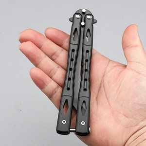 Couteau papillon d'entraînement avec lame atténuée, outil d'entraînement bien équilibré, couteau <span class=keywords><strong>Balisong</strong></span> à dégradé pour un retournement fluide - Product Image 3