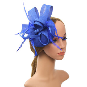 Cappello Fascinator con Piume da Donna per Cerimonie, Matrimoni e Feste - Accessorio per Capelli - Product Image 3