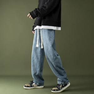 กางเกงยีนส์ผู้ชายท<span class=keywords><strong>ร</strong></span>งหลวม <span class=keywords><strong>ร</strong></span>ุ่น Korat Hem แต่งขอบลายแมวไทย สีเงิน ขายส่ง - Product Image 2