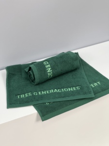 High Quality Home 100% Cotton Embroidery logo Face <strong>Towel</strong> Custom Company Gift <strong>Towel</strong> <strong>Set</strong> - Product Image 2