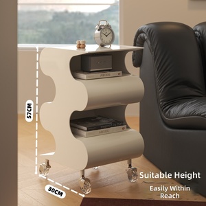 <span class=keywords><strong>Tavolino</strong></span> Laterale Salvaspazio Ondulato con 3 Ripiani Aperti e Rotelle Scorrevoli per <span class=keywords><strong>Soggiorno</strong></span> e Camera da Letto - Product Image 3