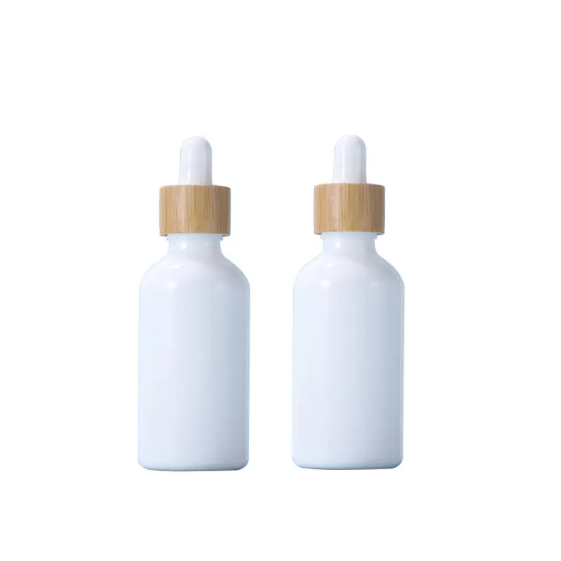スポット10ml -100ml真珠光沢のある白いガラス瓶、竹と木のスポイトカバーは、必須のサブパッケージに使用できます