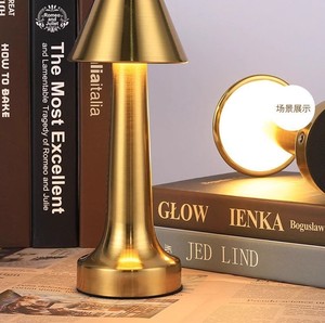 Bar bảng đèn cảm ứng cảm biến LED Dimmable Battery Powered tối giản <span class=keywords><strong>Dome</strong></span> ánh sáng ban đêm cho nhà hàng cà phê phòng ngủ trang trí nội thất - Product Image 1