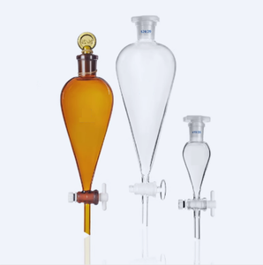 Entonnoir de séparation en forme de poire en verre brun avec quatre pistons de fluor dans l'entonnoir de laboratoire, disponible en 30/125/250/500/1000ml. - Product Image 3