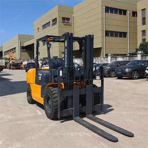 Carretilla elevadora usada Komatsu FD50 de alta calidad de 5 toneladas lista para enviar carretilla elevadora al aire libre con motor <span class=keywords><strong>Yanmar</strong></span> - Product Image 4