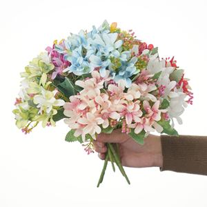 Narciso pequeño artificial, Navidad de plástico brillante y decoración de Acción de Gracias - Product Image 1