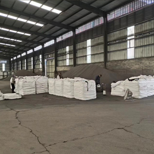 โค้กปิโตรเลียมแคลเซนไนซ์แบบบล็อกขนาดใหญ่ โค้กสำหรับอุตสาหกรรมโลหะ โค้กเชื้อเพลิง กำมะถัน 2% คาร์บอนสูง 98.56% คาร์บอนคงที่ 98.98% โค้กปิโตรเลียมดิบ - Product Image 4