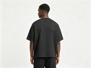 T-shirt court personnalisé à épaules tombantes avec strass, broderie de patchs et appliques vieillies, coupe carrée pour homme - Product Image 4