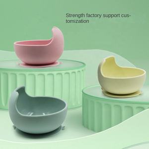 Juego de Alimentación de Silicona para Niños Pequeños con Impresión Personalizada al por Mayor, Tazón de Silicona con Succión para Bebés - Product Image 1