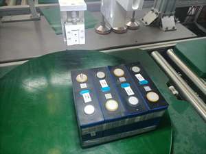 Корпус 12 В 24 В 300Ah 200Ah 100Ah lifepo4 батарея 12,8 В 25,6 В с BMS 1200wh для солнечной системы хранения внутри помещений на открытом воздухе - Product Image 3