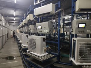 Condizionatori d'Aria Split da Parete 1P 1.5P 2P 2.5P 15.000 BTU Classe A+++ Nuovi per Uso Domestico e Alberghiero Raffreddamento/Riscaldamento - Product Image 3