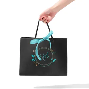 맞춤형 블랙 에코 포장 소매점 쇼핑 토트 인쇄 로고 매트 라미네이션 아트 종이 리본 닫힌 선물 가방