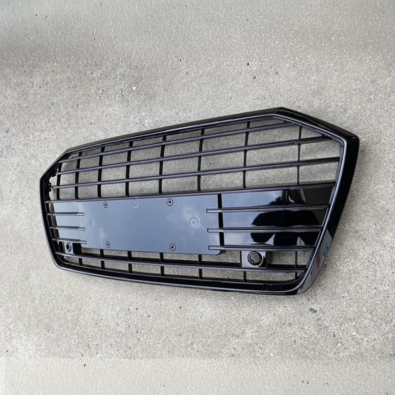 กลอสสีดำ