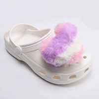 Animal Cute Cartoon Sport Food Girl Personnalisé Style Simple Fluffy Cute Faux Fur Pompom Pompon Fur Clog Shoe Charmas