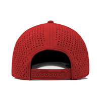Casquette de golf OEM à séchage rapide avec découpe laser, vente en gros, 5 panneaux perforés, fermeture snapback avec patch logo personnalisé et cordon réglable
