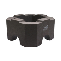 Briques réfractaires cylindriques en spinelle composite magnésie-alumine-chrome à haute stabilité thermique, coupées pour zones fortement érodées