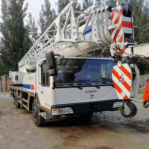 Used China Zoomlion 25 Ton Rough Terrain <b>Crane</b> with Hangfa <b>Engine</b> 35m Max Lifting Height - Product Image 2