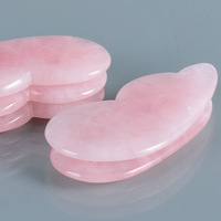 HY Wholesale Planche Gua Sha en Quartz Rose Naturel Sculpté en Forme d'Aile de Nuage, Outils de Massage Facial