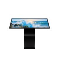 Pantalla Digital LCD para Interiores de 32, 43, 49 y 55 Pulgadas, con Soporte de Pie, Revestimiento Antideslumbrante, Pantalla Táctil Capacitiva y CMS Integrado
