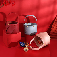 Sac cadeau populaire en cuir PU, mini panier 8*9cm avec poignée, emballage personnalisé pour bonbons et biscuits, fournitures pour la maison