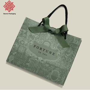 Baoren Envío Inmediato Estilo Ins Regalo Verde Oscuro Souvenir Ecológico Reutilizable Bolsa de Papel de Lujo para Compras con Asa de Cinta para Velas y Manualidades - Product Image 3
