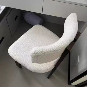 Silla de Comedor de Plástico Moderna y Minimalista al por Mayor para Uso en Hoteles y Hogares, Muebles de Dormitorio con Respaldo - Product Image 4