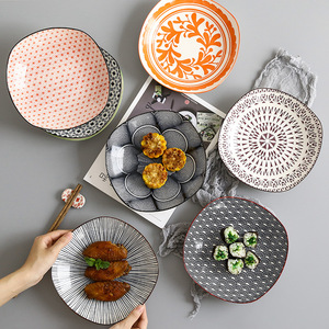 Vaisselle <span class=keywords><strong>de</strong></span> <span class=keywords><strong>table</strong></span> européenne Assiette à manger Glaçure colorée Assiettes plates mates Assiette plate en <span class=keywords><strong>porcelaine</strong></span> céramique <span class=keywords><strong>de</strong></span> mariage nordique - Product Image 1