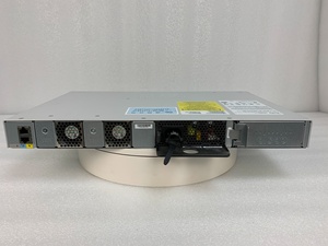 สวิตช์ข้อมูลกิกะบิต 48 พอร์ต รุ่น Network Expansion C9200L-48T-4X-E ระดับองค์กร ชั้น 3 แบบจัดการได้ พร้อมพอร์ตอัปลิงค์ 4x10G จำนวน 48 พอร์ต - Product Image 4